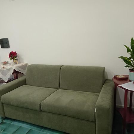Let It B&B Apartment Σαλέρνο Εξωτερικό φωτογραφία