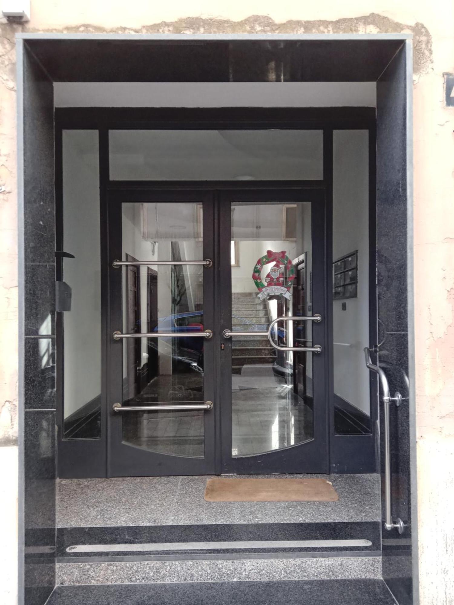Let It B&B Apartment Σαλέρνο Εξωτερικό φωτογραφία